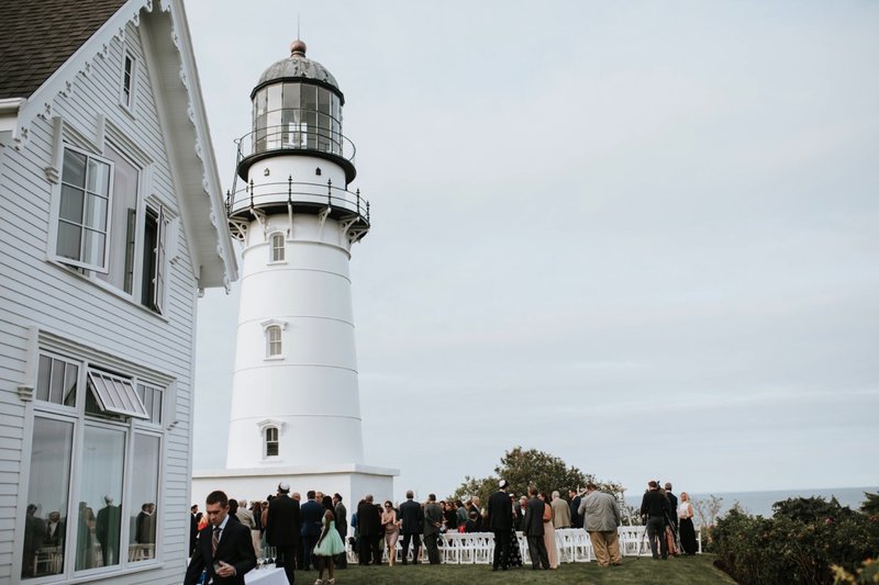 cape-elizabeth-portland-maine-backyard-lighthouse-wedding-81