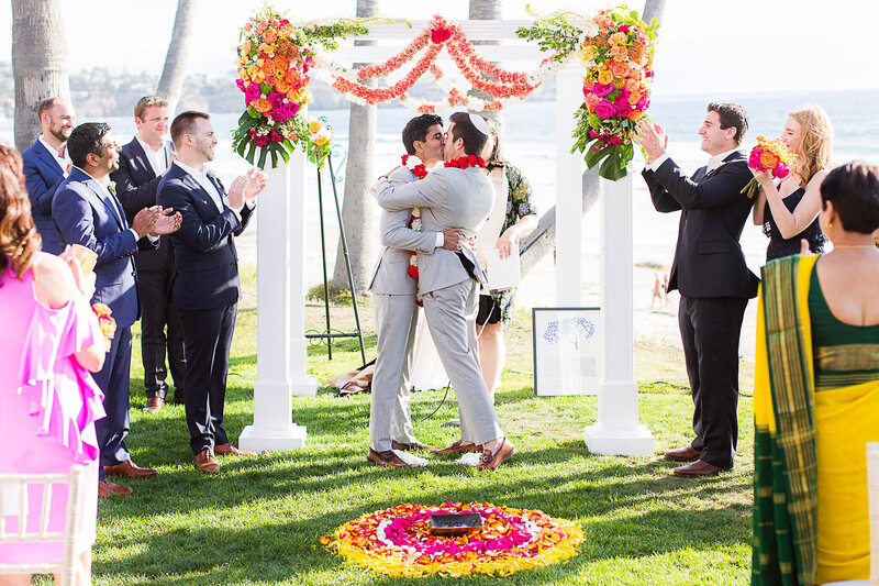 scripps-seaside-forum-lgbtq-wedding-photography-28