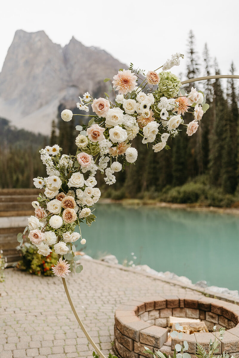 EmeraldLake-Wedding-V&C-MintPhoto-137