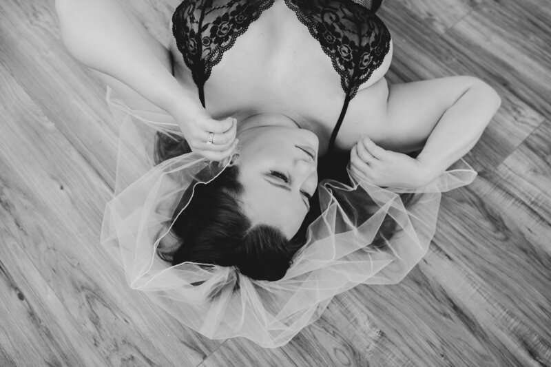 Sarah-Chacos-Boudoir-Photographer-9