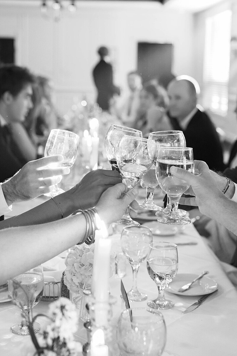 blacksburg-country-club-wedding-photographer-romantic-outdoor-wedding-ceremony-at-blacksburg-country-club