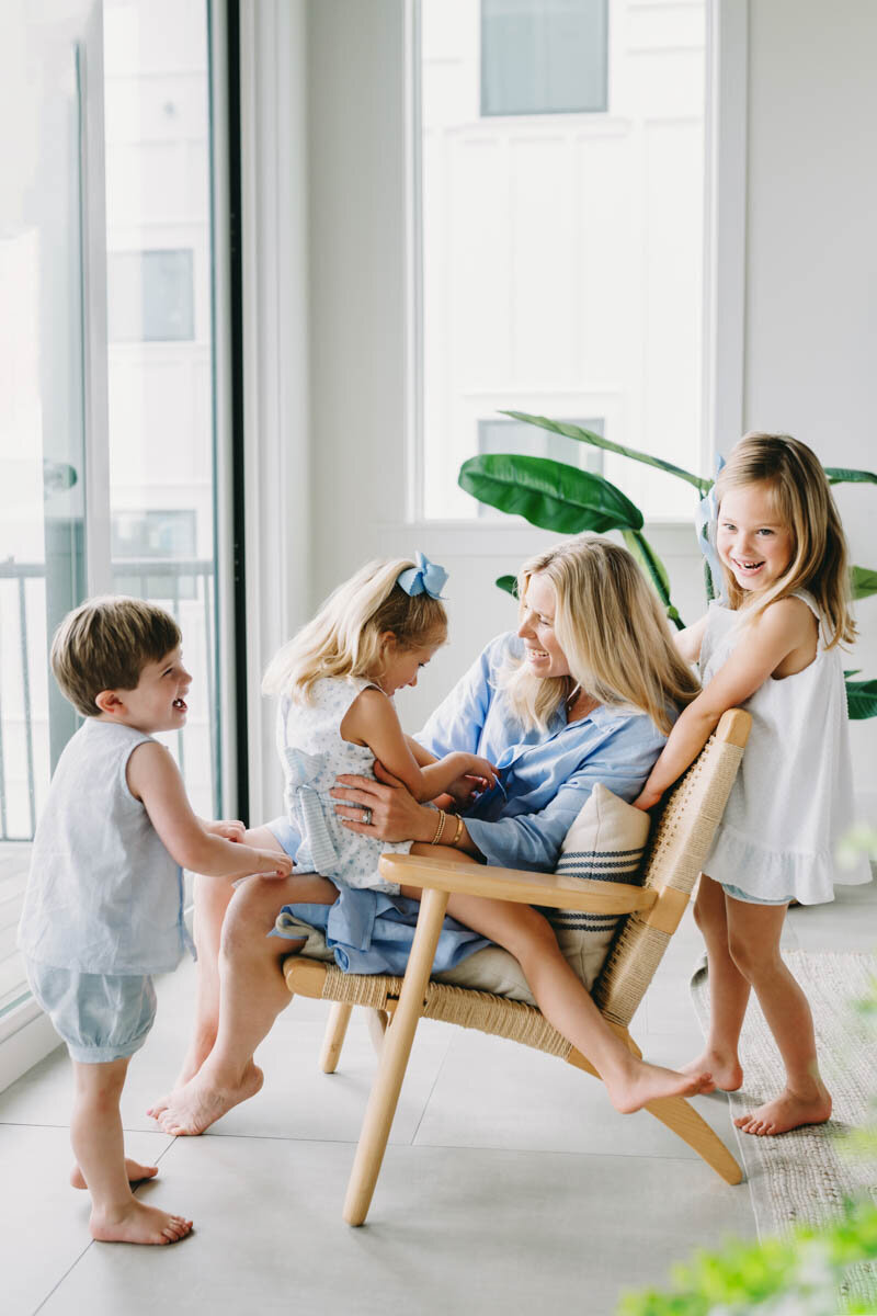 Whitney-family-traditional-spaces-bethesda-mdjpg