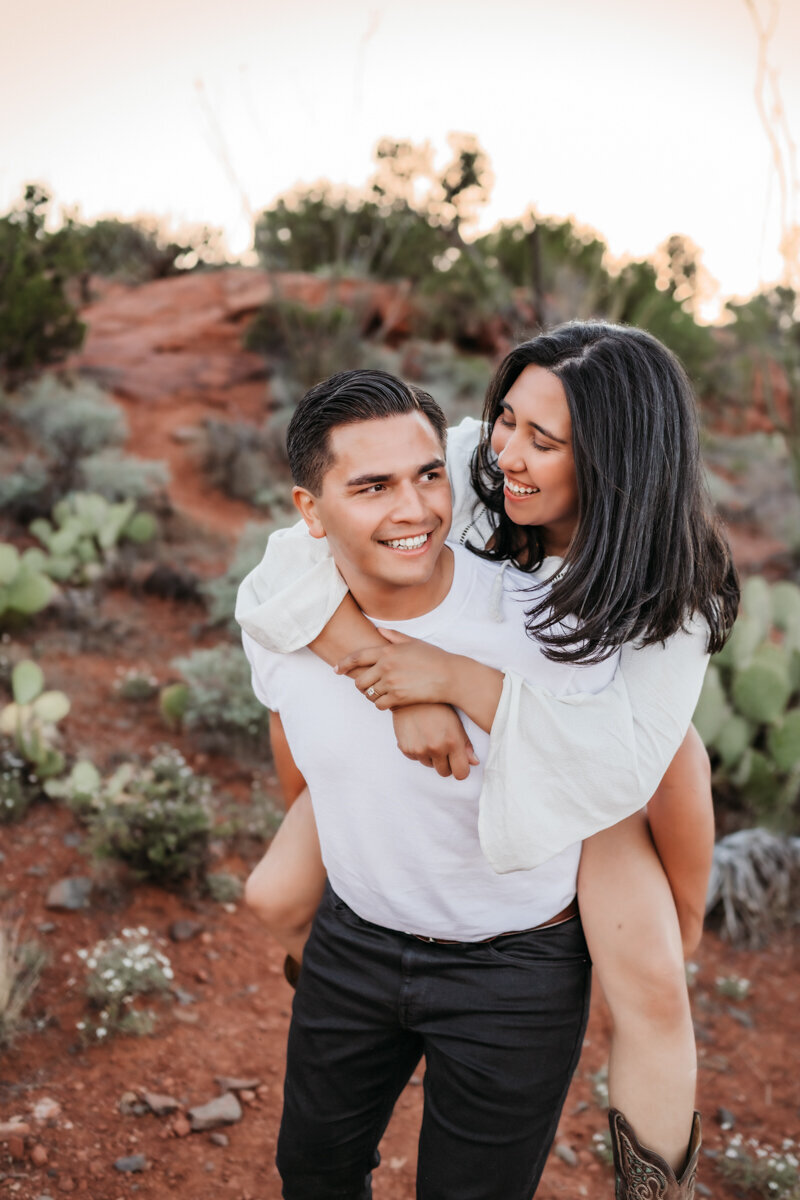 Sedona-Arizona-engagement-14