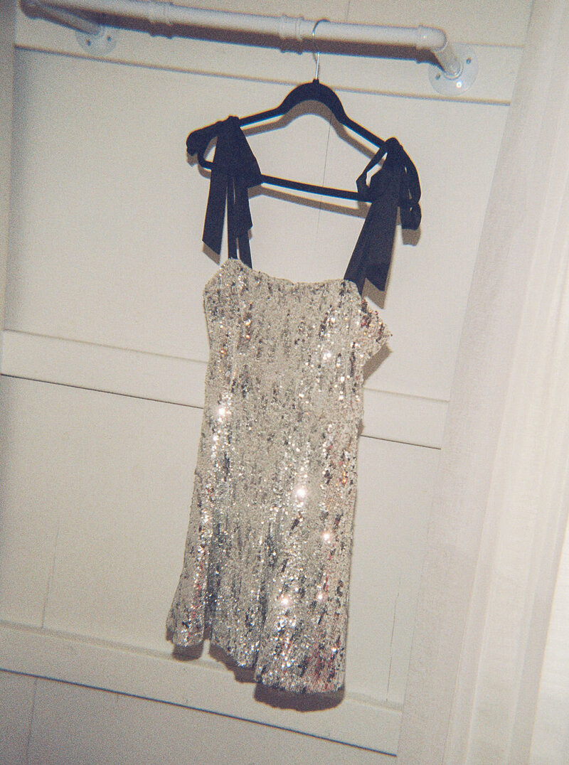 Emily_Fox_Michigan_midwest_wedding_film_photographer37