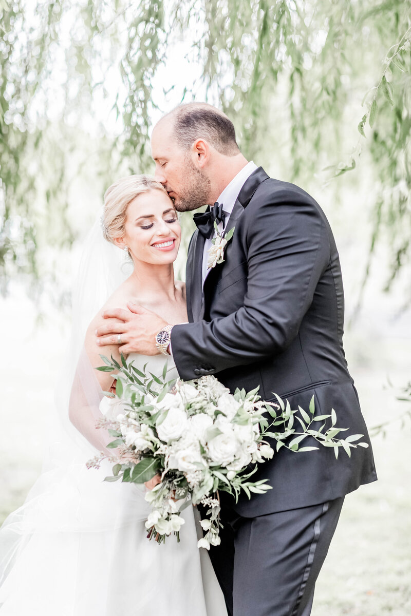 WillowCreekWineryWeddingMZMorey2021-7504