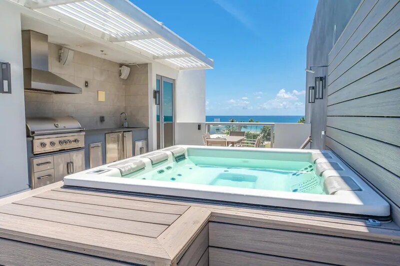 Vacational rental - Hollywood