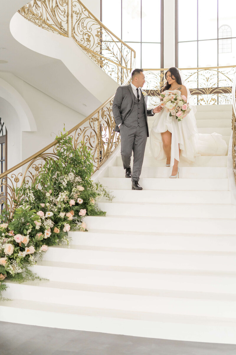 White Swan Castle - A&D - Autumn Marcelle Design - Romantic Castle Wedding - Destination Wedding Florist(214)