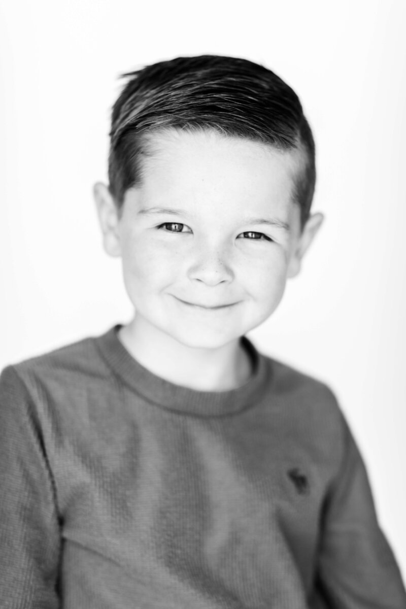 Finn - B&W-12