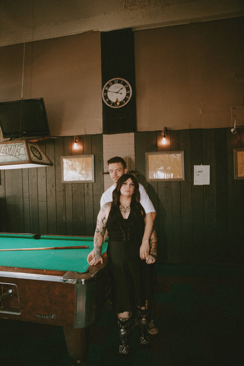 grungy engagement session in a dive bar in yakima washington