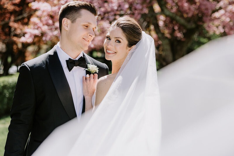 Wedding Veil photo by Zhaun Frias Photography