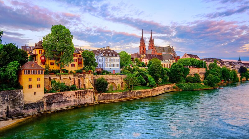 RIVER AND OCEAN CRUISES | Mosaic Shores Travel Des Moines IA
