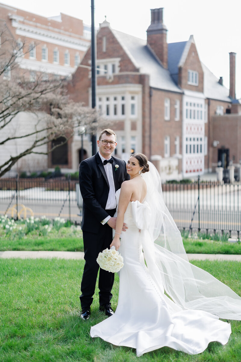blysk-photography-ohio-wedding-photographer-liz-andrew-wedding-bride-groom-portraits124