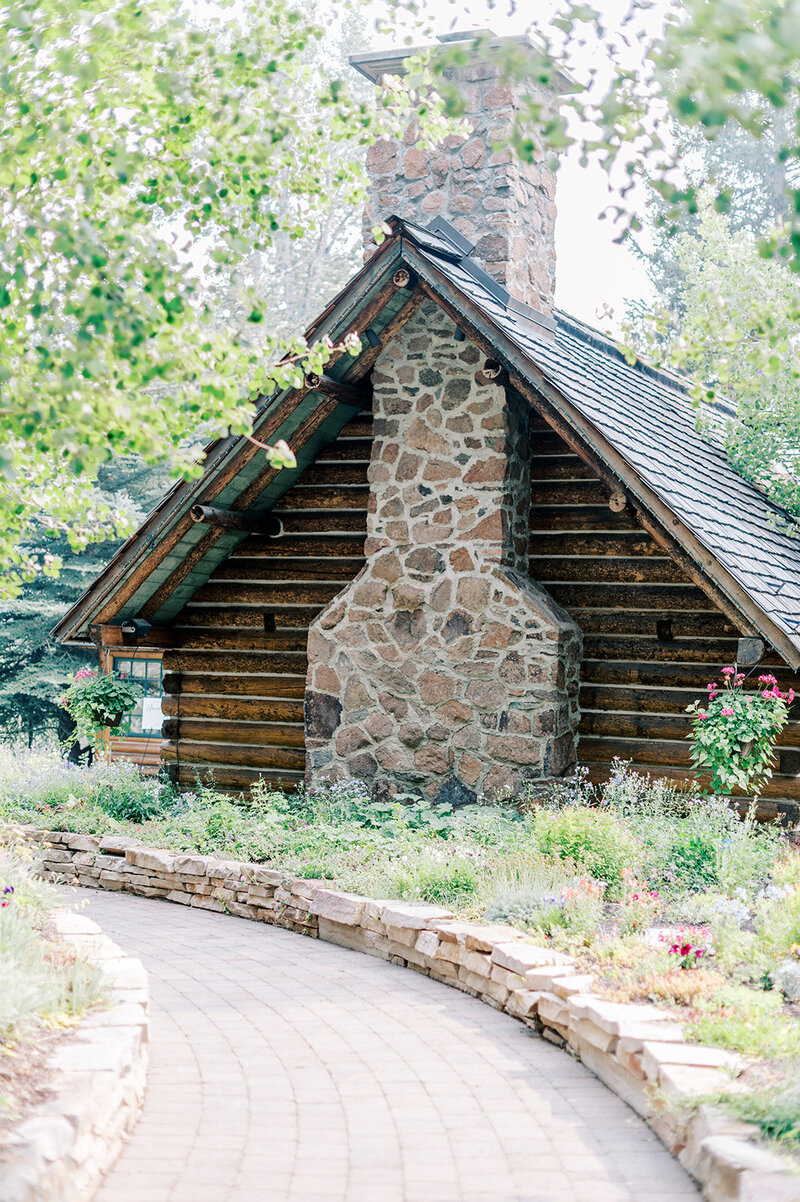 denise and bryan photography boise and mccall engagement and wedding photographers Idaho Trail Creek Cabin Sun Valley Wedding-978_websize