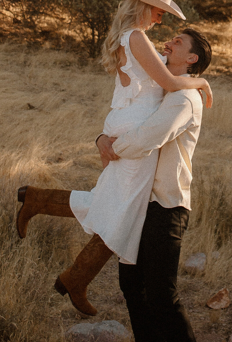 jami-oliver-engagement-session-taylorraephotofilm-21_websize (1)