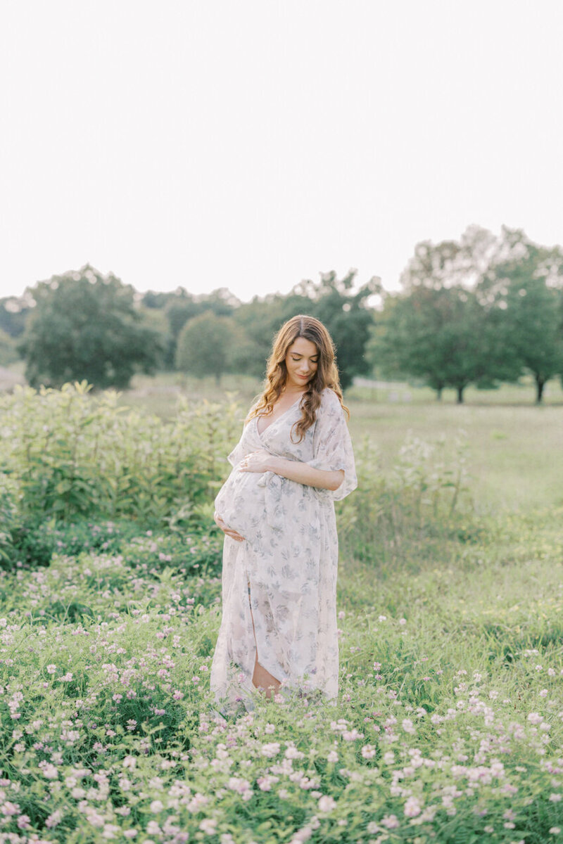 Maternity Photography in Avon Lake Ohio
