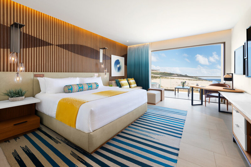 HRHLC - Deluxe Partial Ocean View King