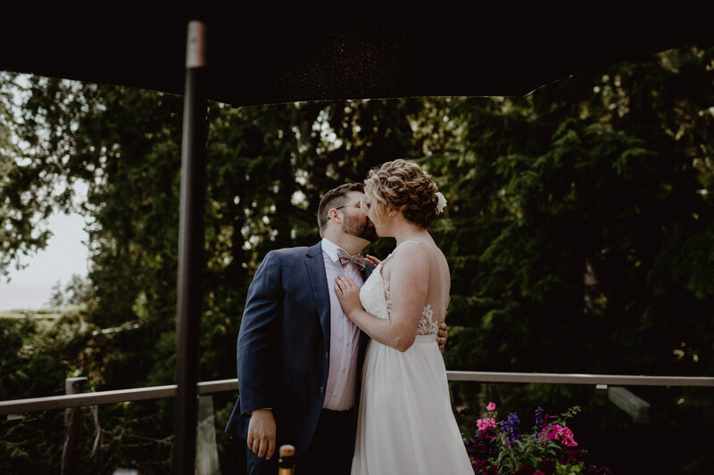 west-vancouver-backyard-wedding-138