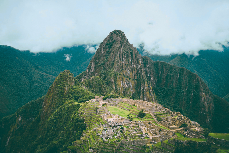 giacomo-buzzao-HSAItzUiSrg-unsplash macchu picchu