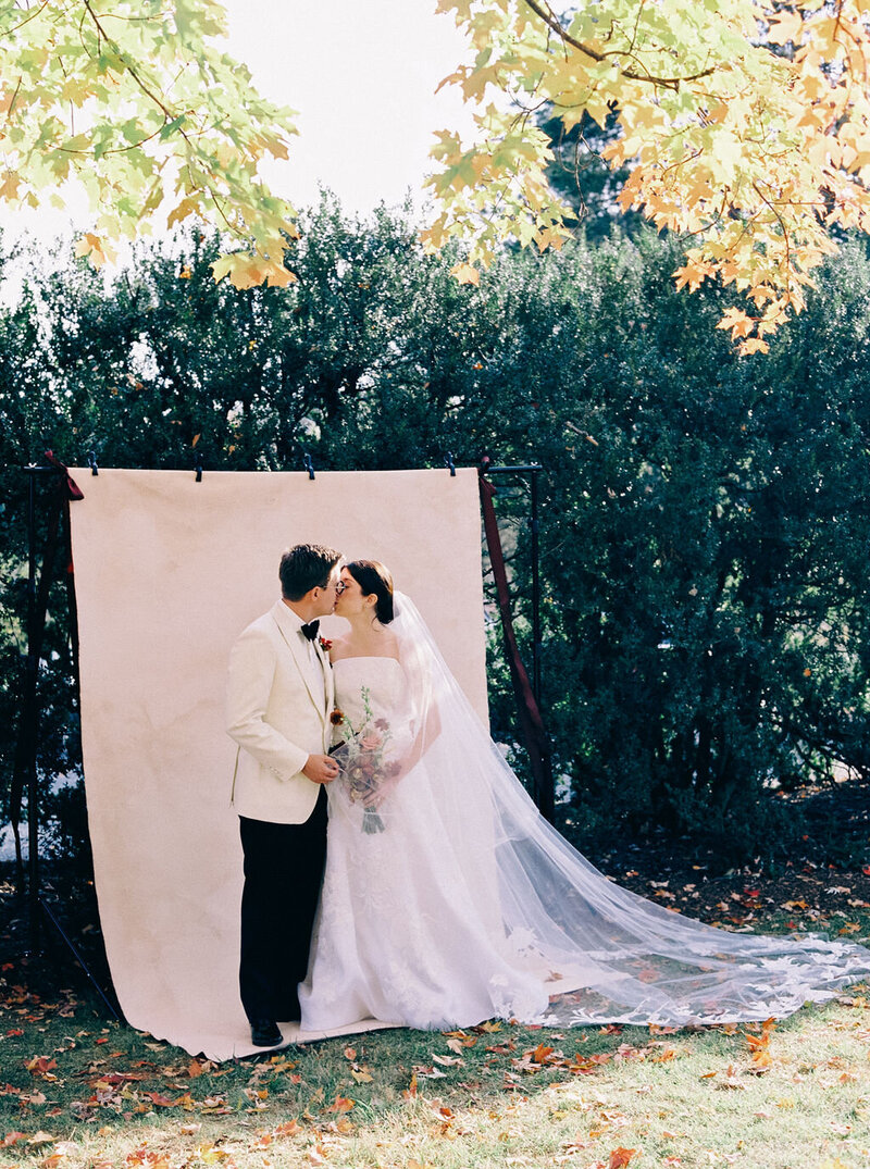 NikkiSanterre_EastCoastLuxuryWeddingPhotographer_CaitieHanrahan_KeswickHallWedding_Jac&ZachFilm-127
