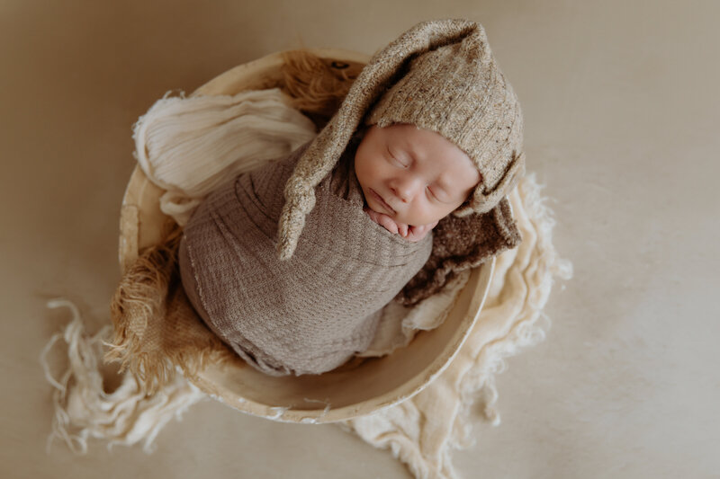 ElijahNewbornPhotographerABQ--11