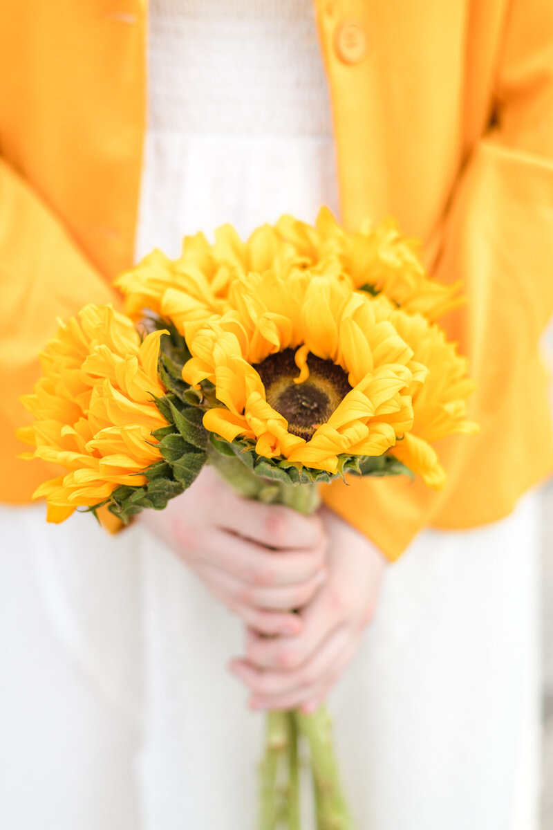 Bright Spring Senior Session 0015
