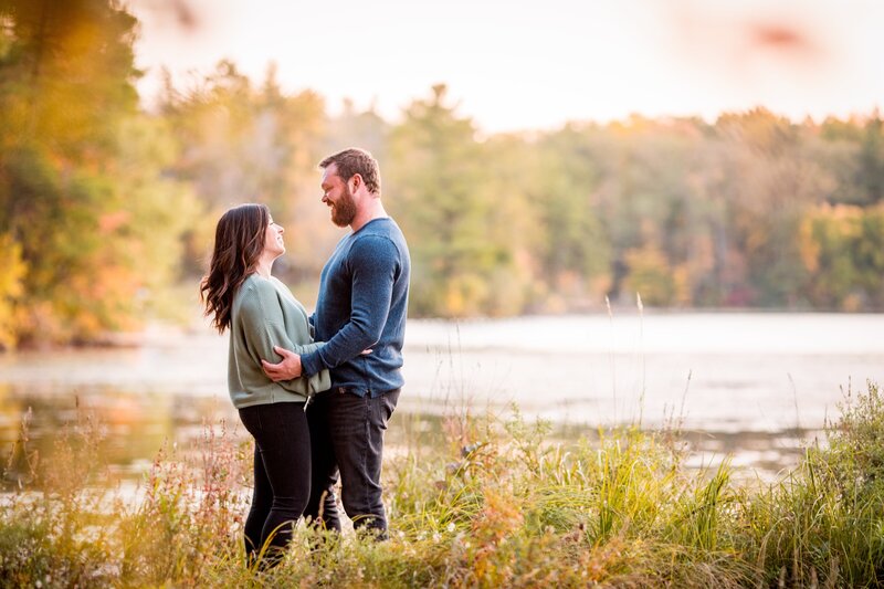 engagement-outfits-fall_jessica-barnett-phtoography-min