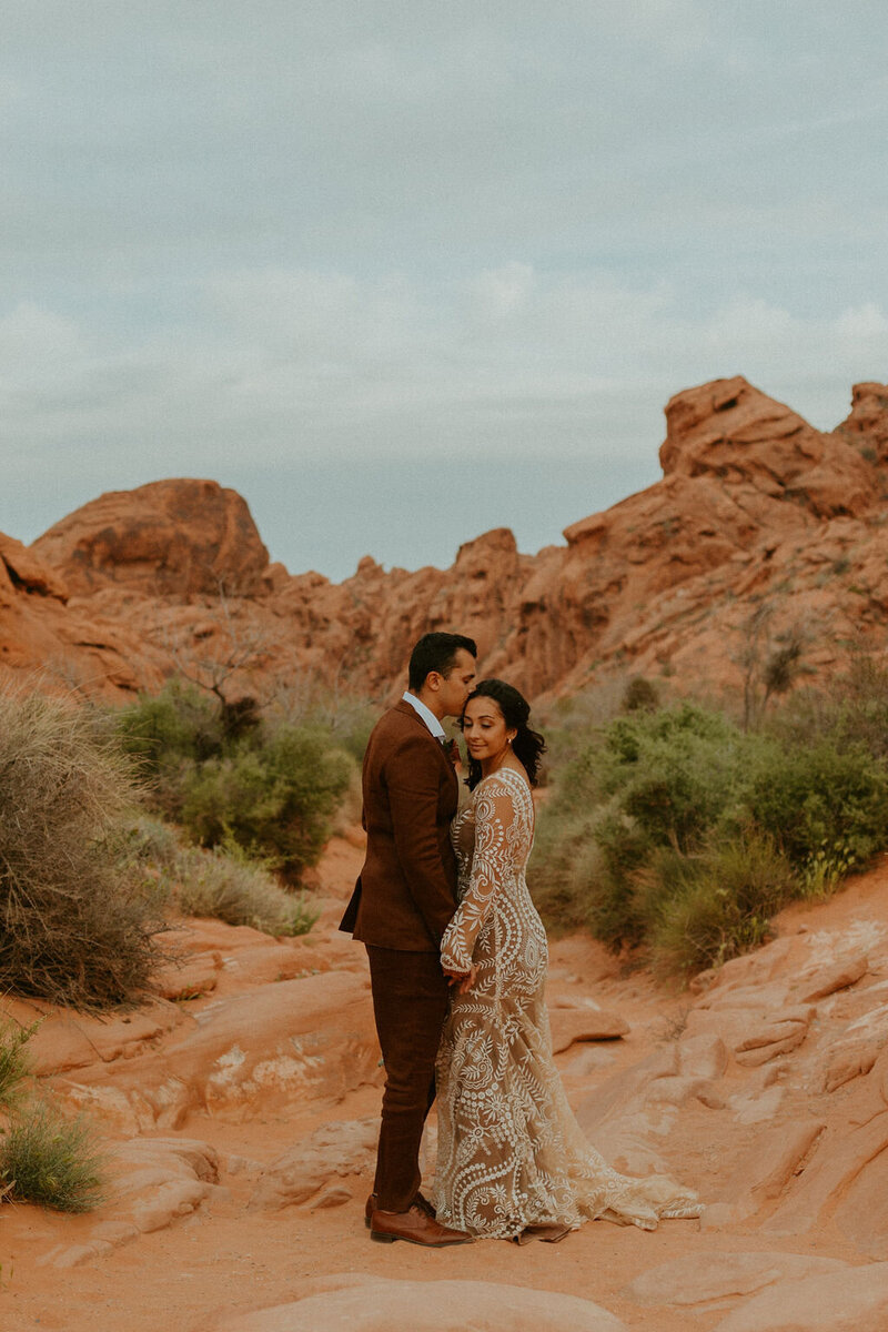 Elopement photos in Nevada