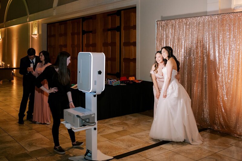 bride-bridesmaid-photobooth-bay-area