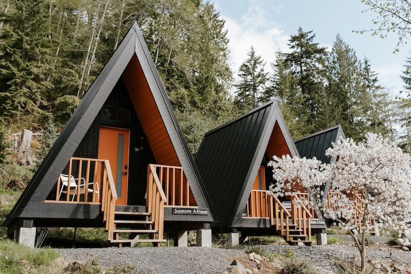 bowen island self-love retreat accomodations