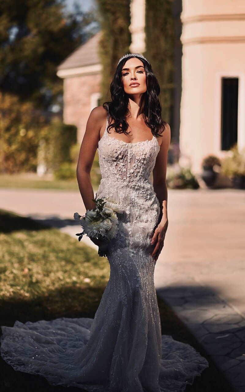 Nunziata Bridal Boutique - Sarnia, Ontario - Martina Liana 1510-5