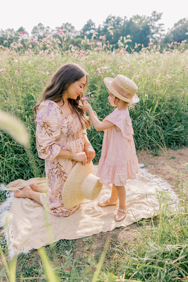 wildflower field family session-19