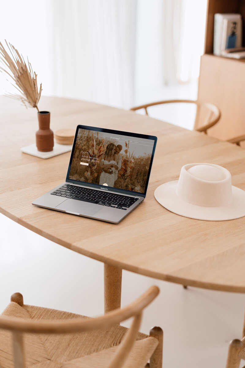 Elegant Showit template for photographers