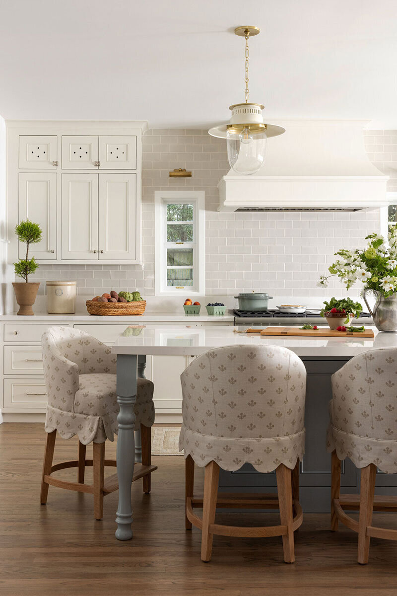 Functional Design of a kitchen with coastal style and warm colors in Orange County CA
