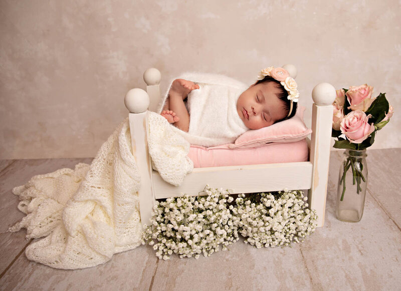 San Antonio baby newborn photography studio lifestyle newborn photographer luxury photo studio