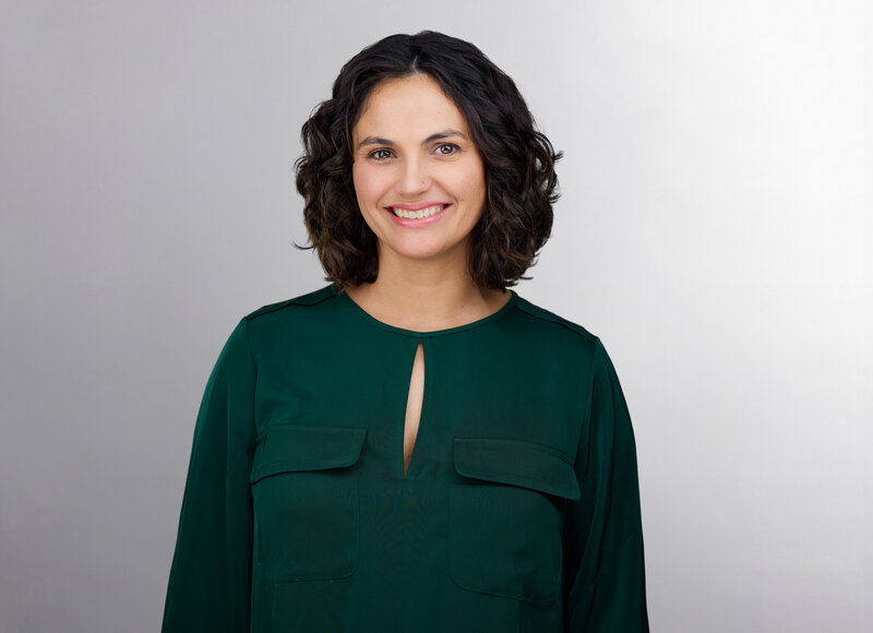 Sarah Walter-headshot