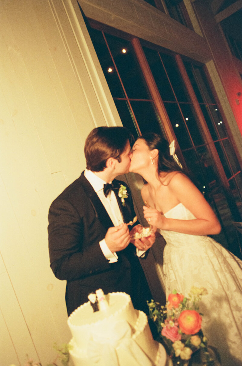 Elizabeth&BlakeWeddingPhotos_Party!_AustinWeddingPhotographer_HereafterFilms-73