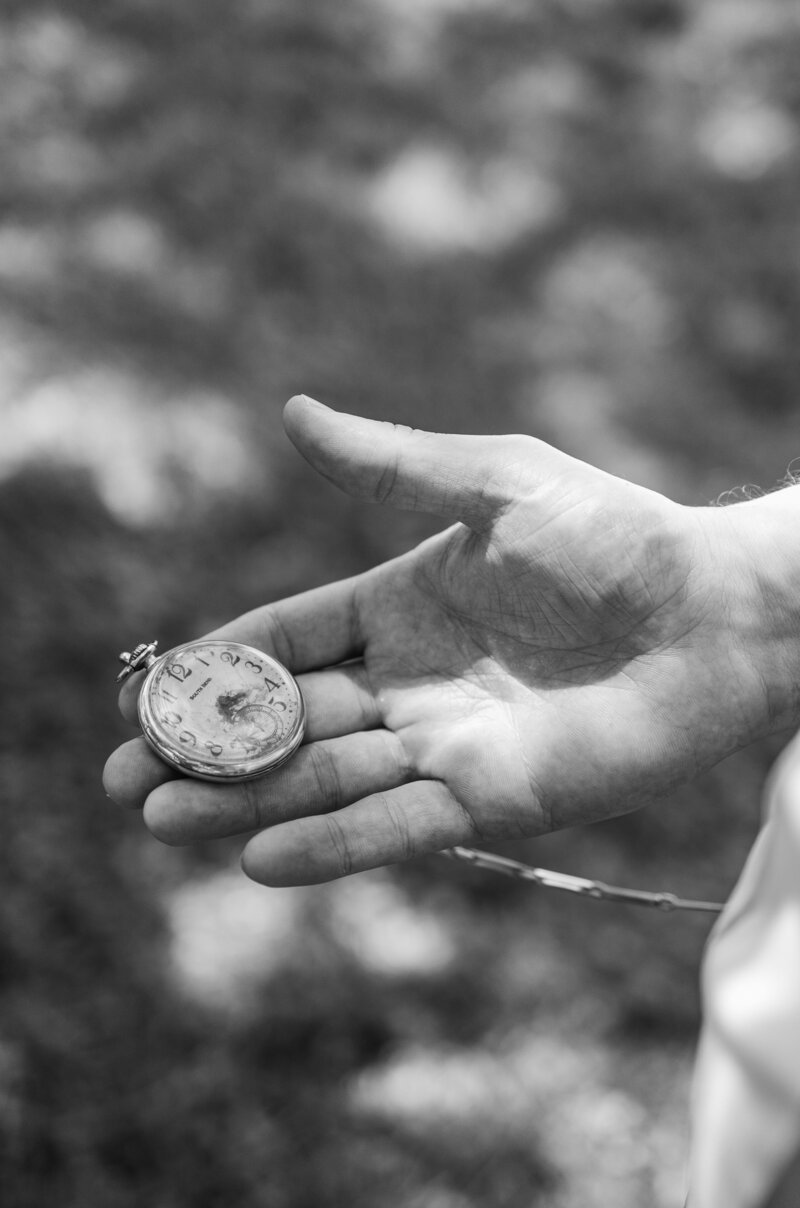 Groom-pocket-watch