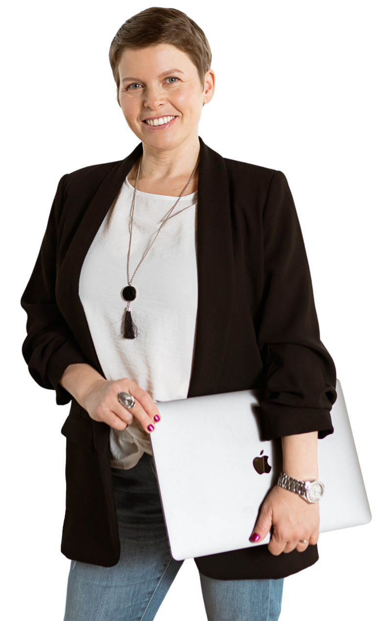 Simone Sauter, PR & publicity expert, holding macbook