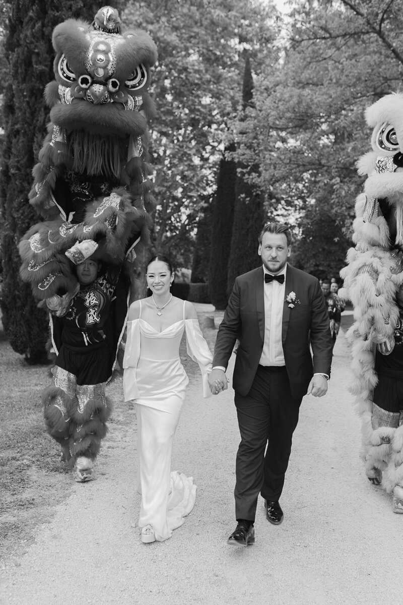 Lion Dance wedding in Provence