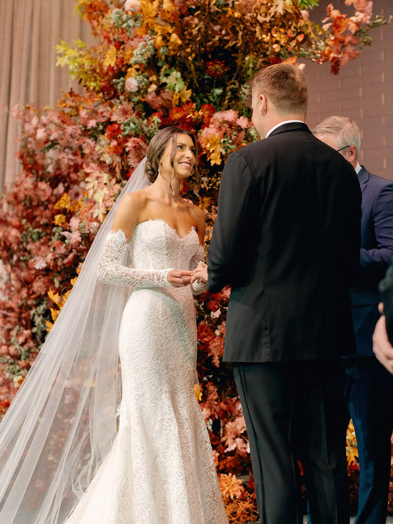 Autumn-Maximalist-Wedding-with-rich-tones-blue-velvet-draping-Ashley-Ludaescher-Photography-Vanessa-Noel-Events-0048