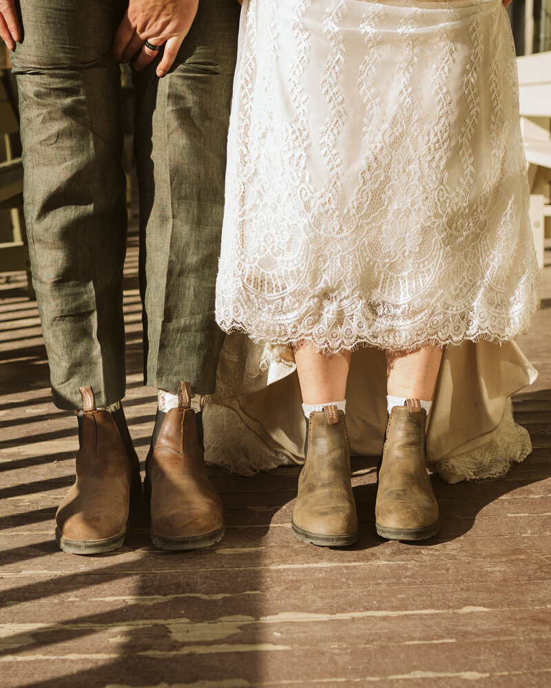Wedding photographer in Spokane Valley, WA. Documentary wedding photography for authentic couples in Eastern Washington.
