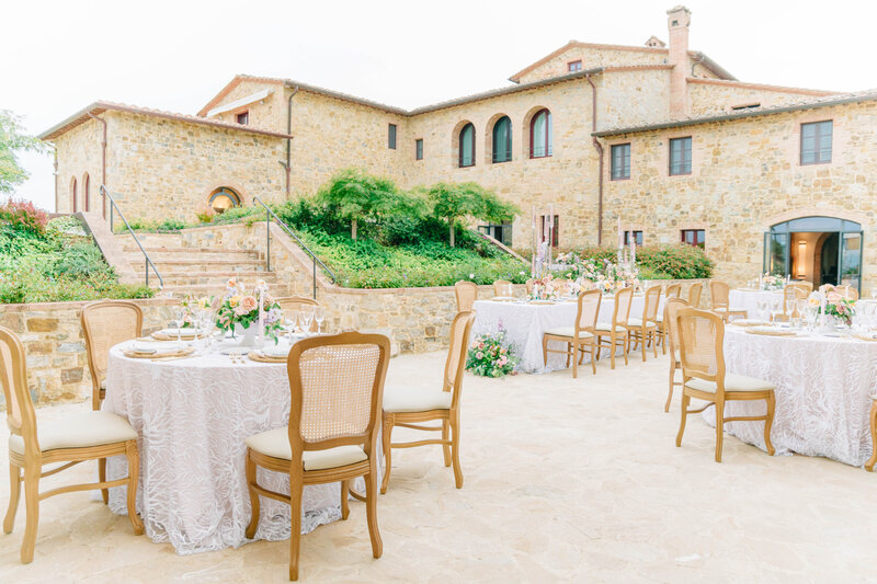 MorganeBallPhotography-Wedding-Tuscany-TheClubHouse-LovelyInstants-04-WeddingDinner-details-lq-32-4790