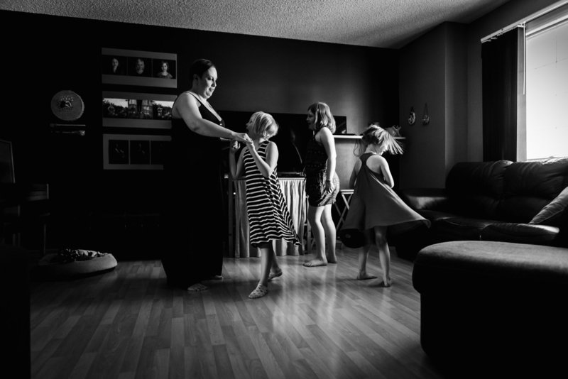 Lifestyle family photographer Edmonton-1