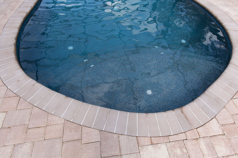 Custom pool builders Jacksonville FL