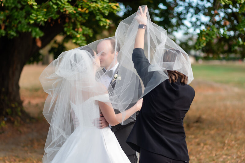 best wedding photographer in pittsburgh leeann marie