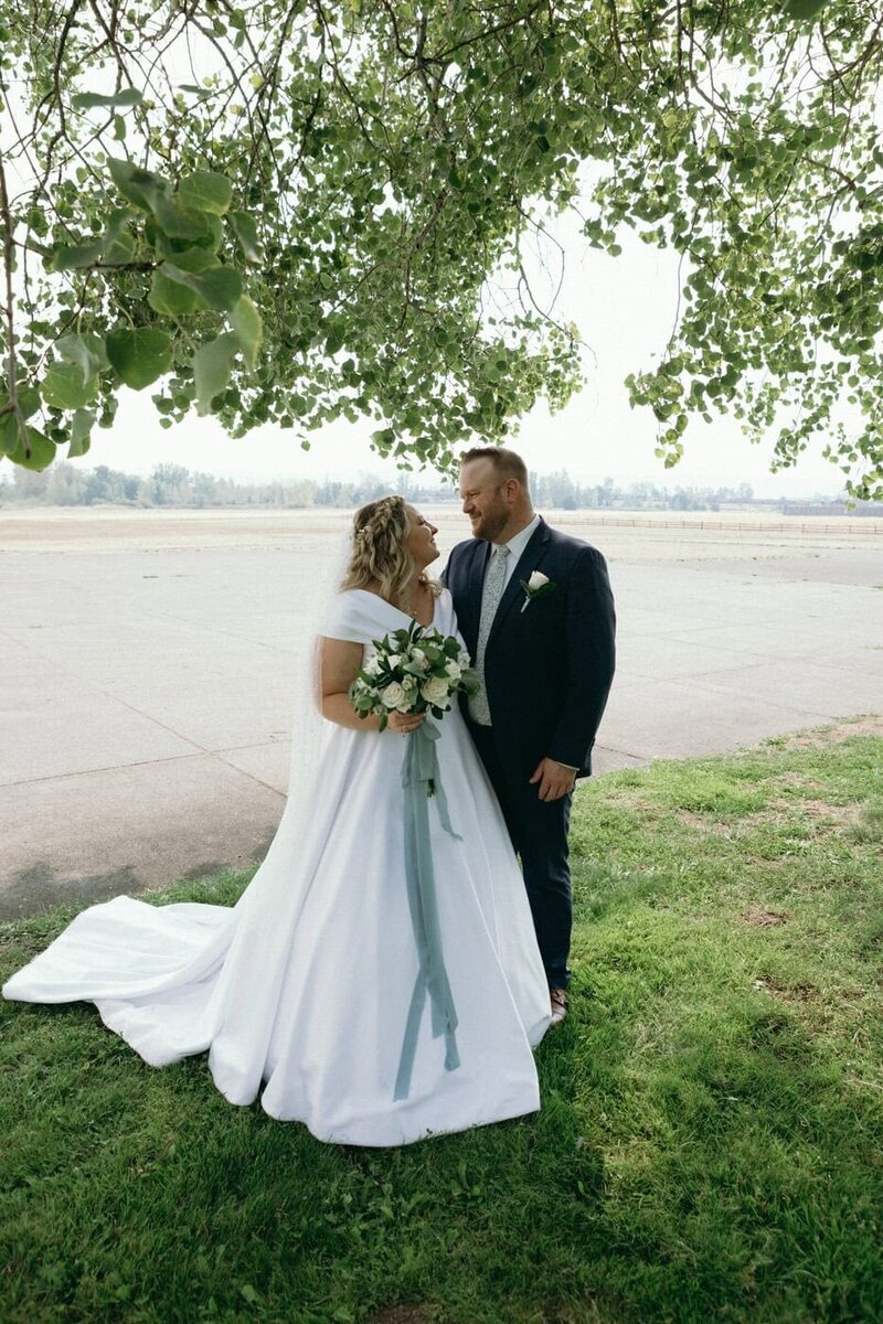 classic-and-documentary-style-wedding-photography-289