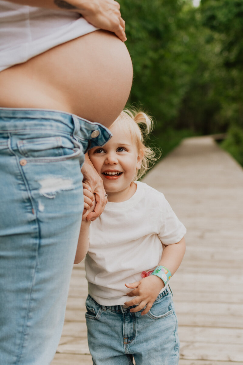 Jessica-Rae-Schulz-Edmonton-Alberta-Canada-Family-Newborn-Motherhood-Love-Emotive-Photographer-37