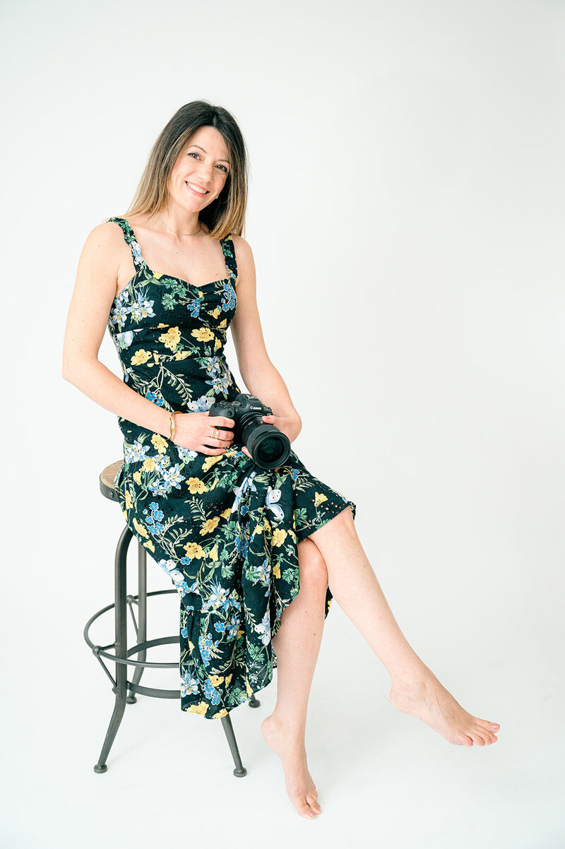 personal branding portrait of Laura Mariani Photographer. 