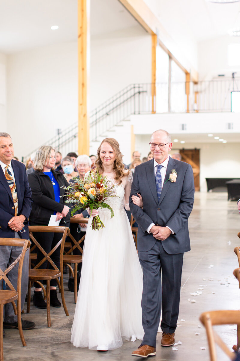 Emerald Pines Wedding - Sioux Falls Wedding Photographer - Madison & Dave - Highlights-166