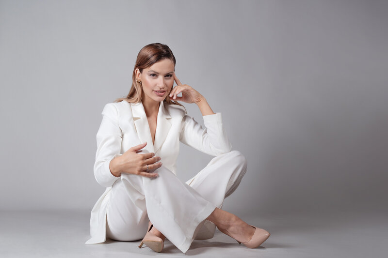 Empowering Women Everywhere to Create and Live Their Best Life.